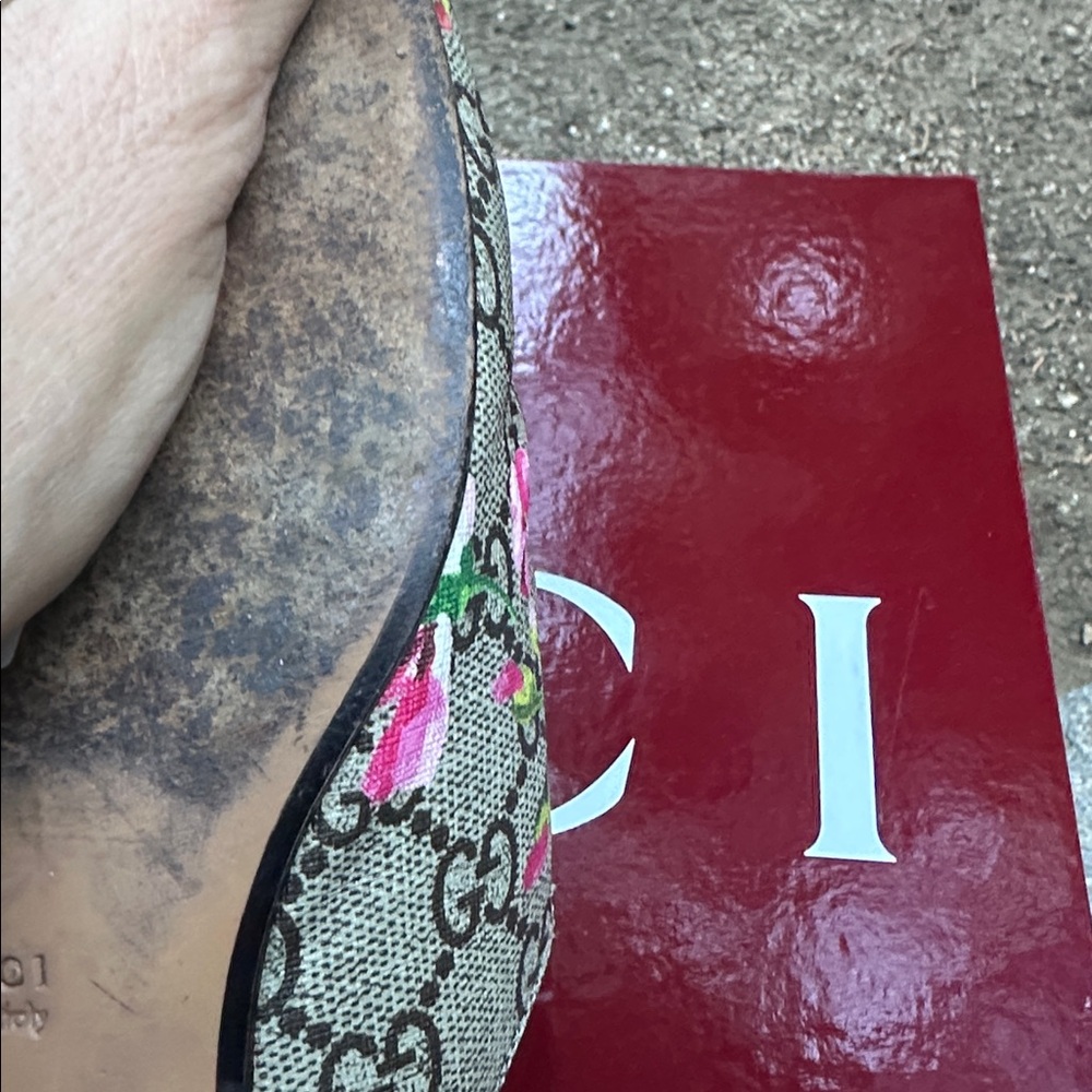 Gucci Women's Floral Loafers - Pink and Green - Picture 11 of 11